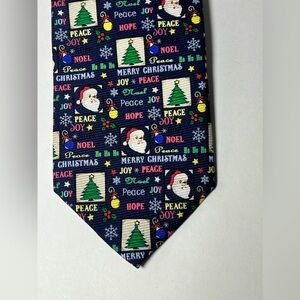 Cape Cod Neckwear VTG Christmas Neck Tie 100% Silk Santa Tree Noel